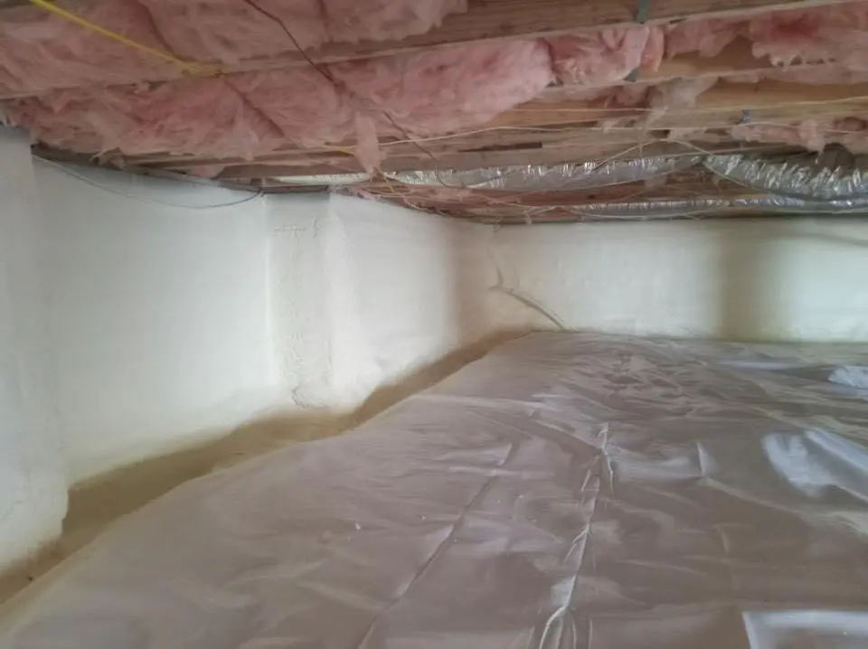 Crawl space encapsulation with closed-cell spray foam for Roof Waterproofing in La Presa